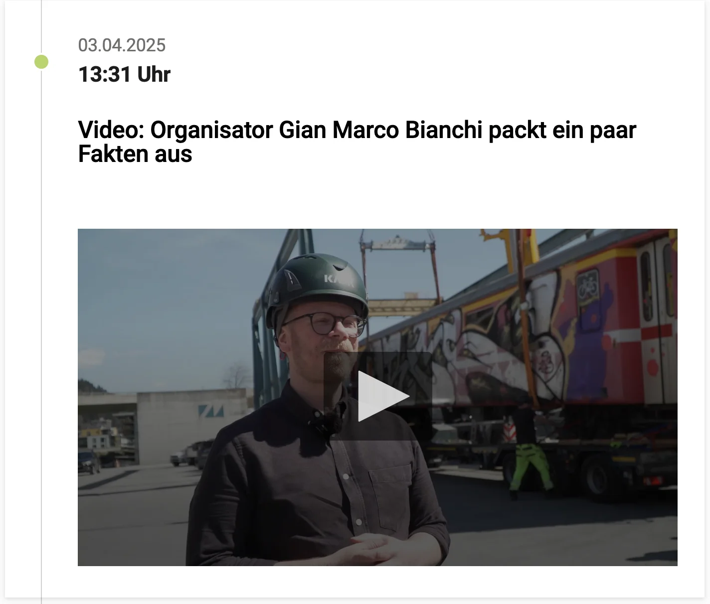 Die Südostschweiz begleitet den spektakulären Transport eines RhB-Bahnwagens durch Ilanz für den Pumptrack aGlion – organisiert von Gian Marco Bianchi.